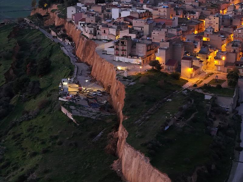 Emergenze climatiche e volontariato: i casi studio del progetto EMMA